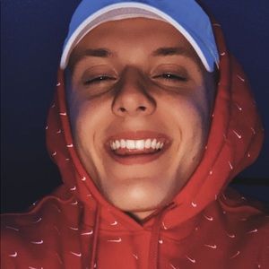 Meet your Posher, Nick